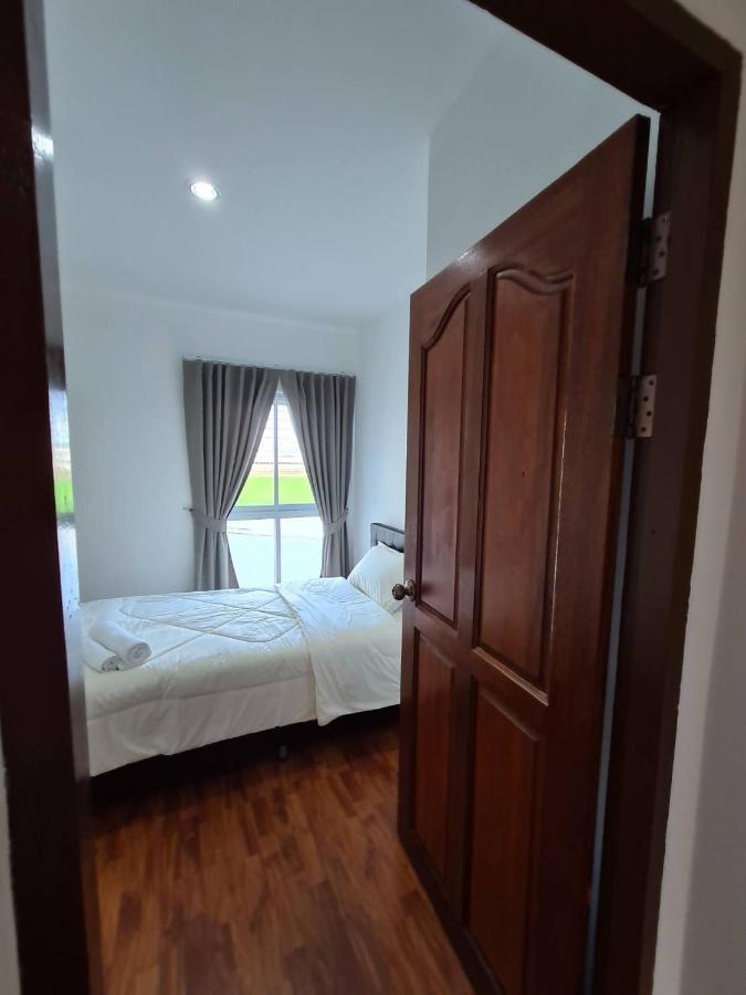 Yyk Holiday Rooms Ban Khlong Krang Esterno foto